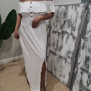 WHITE OFF THE SHOULDER MAXI DRESS! Gently worn! Buy Now!